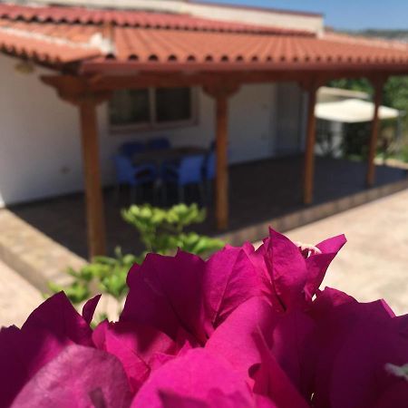 Guesthouse Nedin Ksamil Buitenkant foto